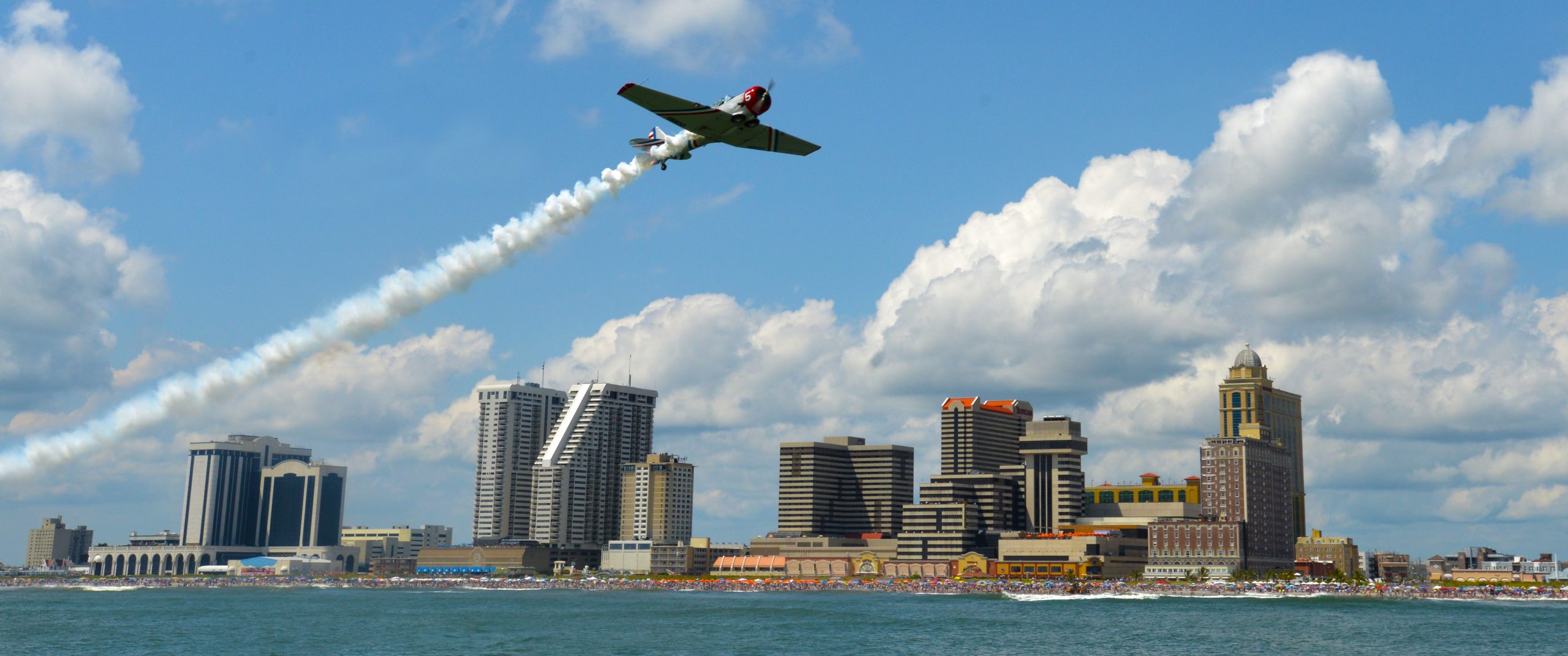 AC airshow skyline